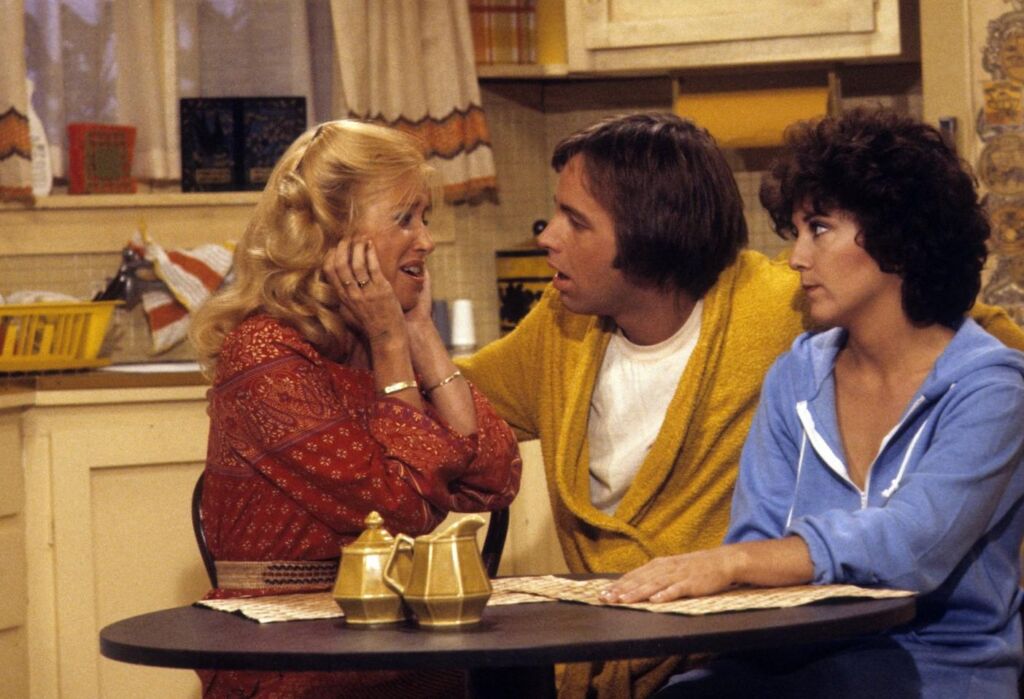 Suzanne Somers attribue à John Ritter la magie de « Three’s Company » – Le plus grand regret a été d’avoir été viré Suzanne Somers attribue à John Ritter la magie de « Three’s Company » – Le plus grand regret a été d’avoir été viré