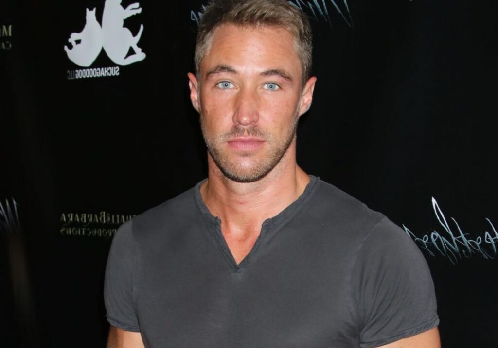 Où est Kyle Lowder maintenant ?