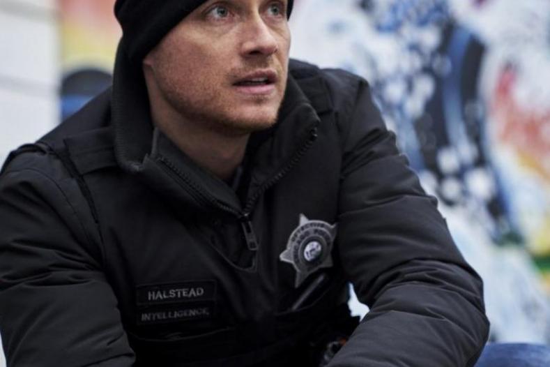 Jay Halstead prendra-t-il le relais si Hank Voight part ? Jay Halstead prendra-t-il le relais si Hank Voight part ?