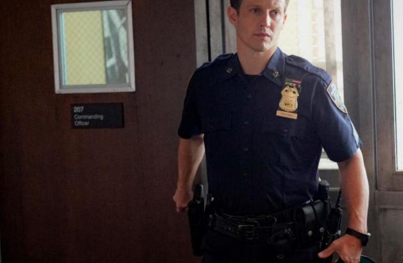 Les fans de Blue Bloods ont trop vu Jamie en difficulté