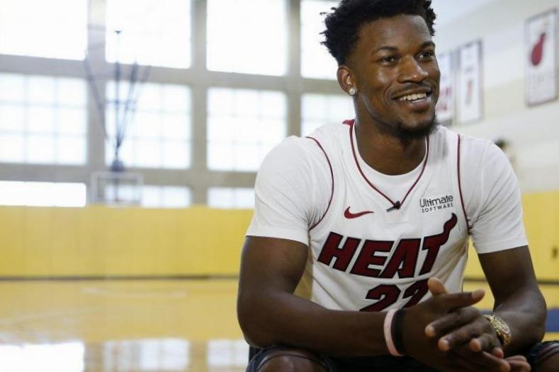 Qui est la petite amie de Miami Heat Star Jimmy Butler ?