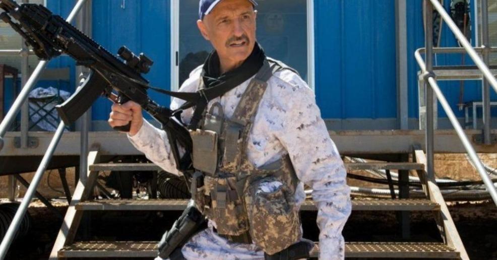 Burt Gummer de Shrieker Island a un message important pour les fans avant sa sortie Burt Gummer de Shrieker Island a un message important pour les fans avant sa sortie