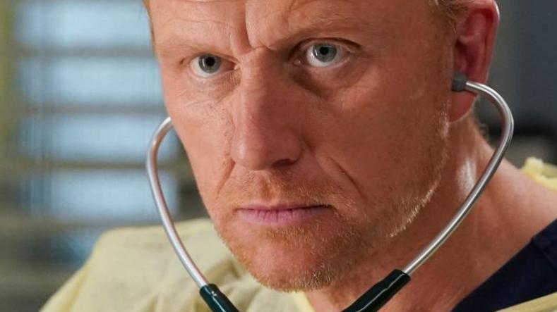 Le showrunner de «Grey’s Anatomy» dit que Teddy et Owen sont «détruits» dans la saison 17 Le showrunner de «Grey’s Anatomy» dit que Teddy et Owen sont «détruits» dans la saison 17