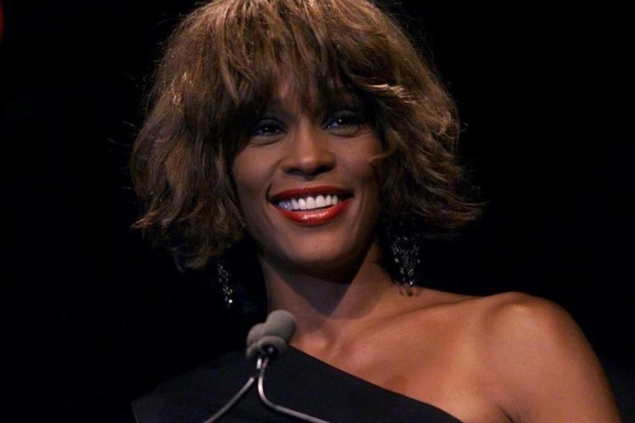 Whitney Houston, 1997, « Cendrillon », son « projet préféré » et le plus grand « cœur brisé de sa carrière » Whitney Houston, 1997, « Cendrillon », son « projet préféré » et le plus grand « cœur brisé de sa carrière »
