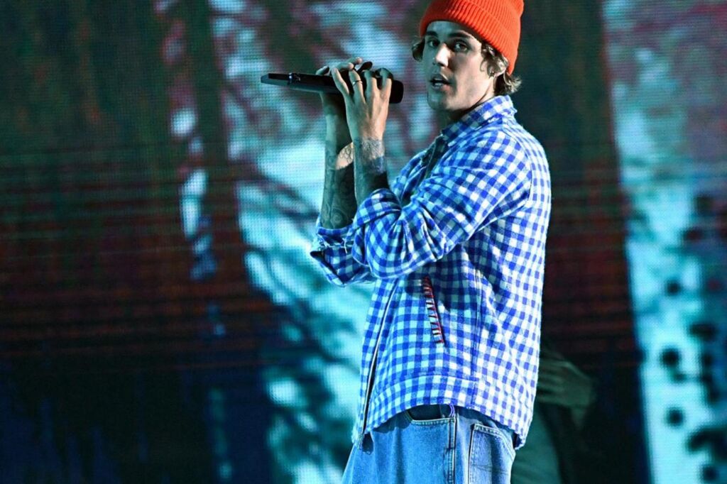 Justin Bieber lance 2021 avec une nouvelle chanson « Anyone »