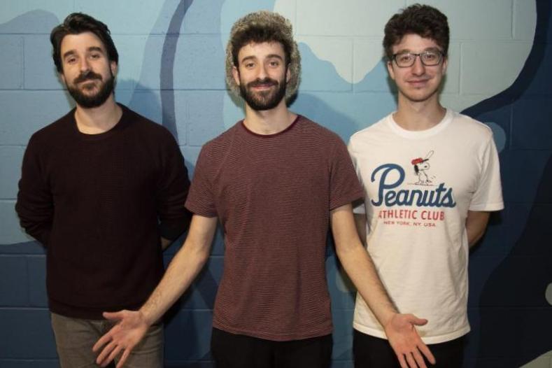 Les frères AJR sont-ils réellement des frères ? Les frères AJR sont-ils réellement des frères ?