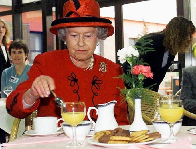La reine Elizabeth II a un dessert préféré digne d’un roi que vous pouvez préparer à la maison La reine Elizabeth II a un dessert préféré digne d’un roi que vous pouvez préparer à la maison