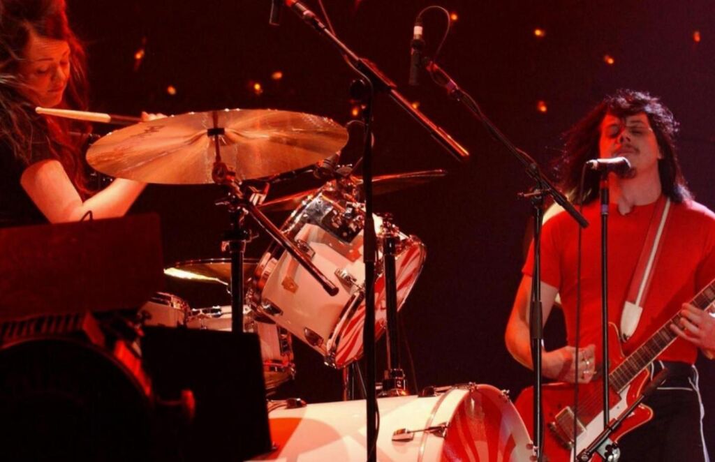 The White Stripes annonce le remix de « Seven Nation Army » et la sortie de NFT The White Stripes annonce le remix de « Seven Nation Army » et la sortie de NFT