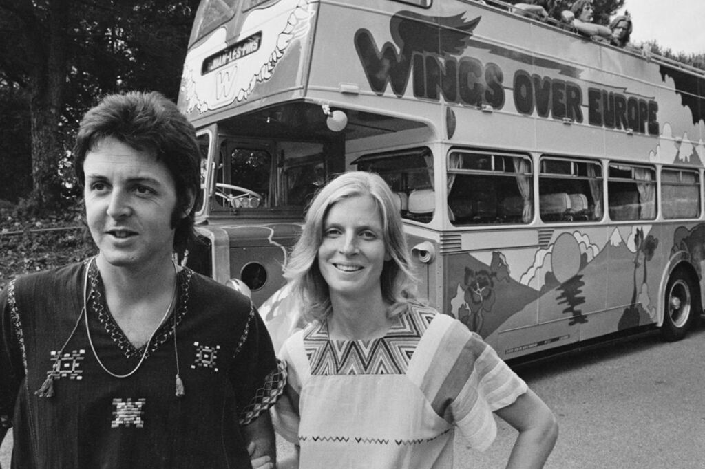 « Ram » de Paul McCartney à 50 ans : regardez-le jouer « Eat at Home » en 1972 « Ram » de Paul McCartney à 50 ans : regardez-le jouer « Eat at Home » en 1972