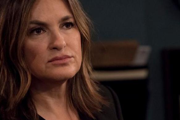 Quelles coiffures les fans préfèrent-ils sur Olivia Benson ? Quelles coiffures les fans préfèrent-ils sur Olivia Benson ?