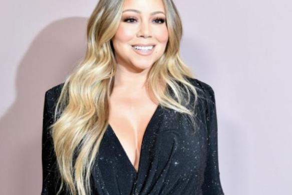 Mariah Carey dit qu’elle a « éternellement 12 ans » à l’âge de 50 ans Mariah Carey dit qu’elle a « éternellement 12 ans » à l’âge de 50 ans
