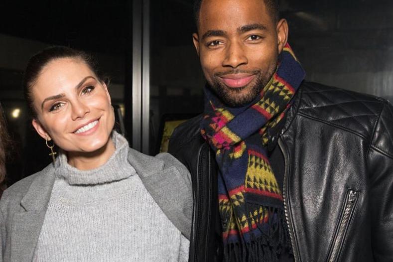 Jay Ellis, star de l’insécurité, explique pourquoi il maintient sa relation avec Nina Senicar privée