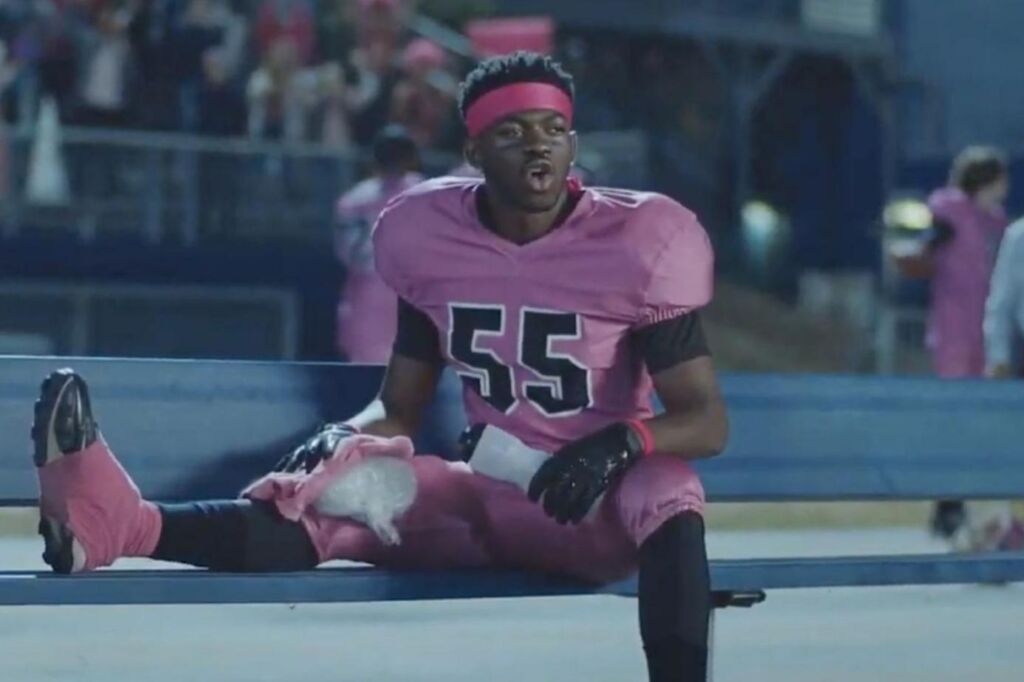 Regardez la nouvelle vidéo « C’est ce que je veux » de Lil Nas X Regardez la nouvelle vidéo « C’est ce que je veux » de Lil Nas X