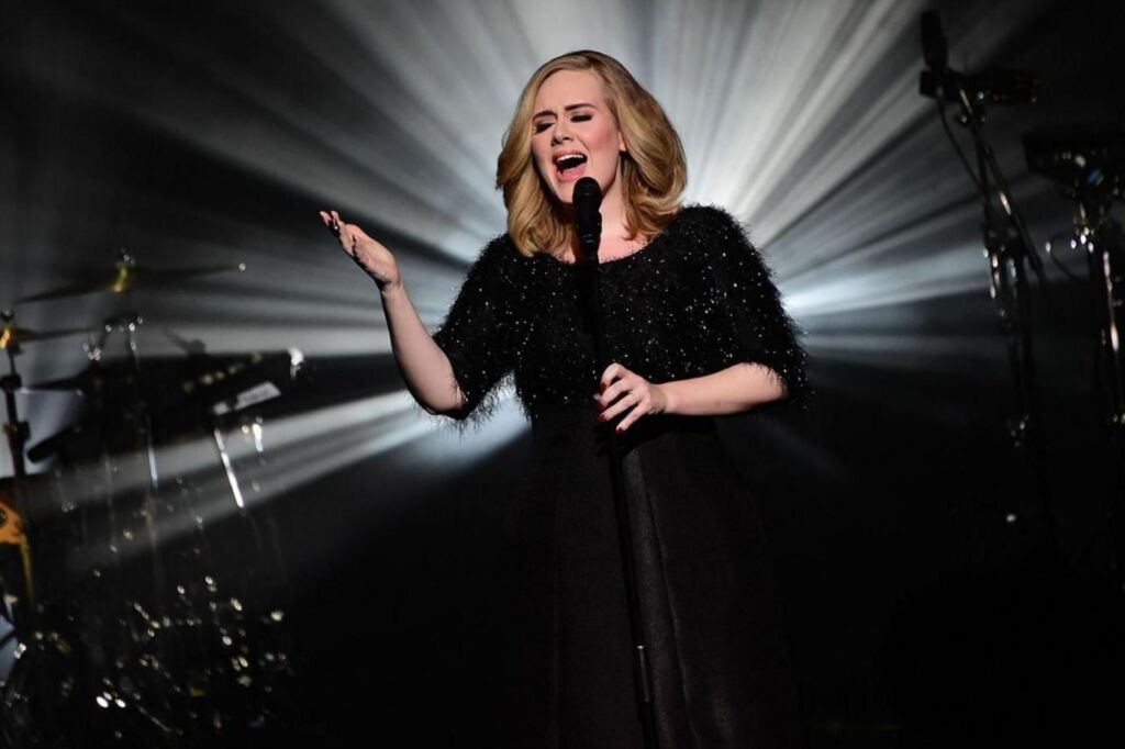 « Love in the Dark » d’Adele pourrait-il devenir un nouveau favori des fans ?