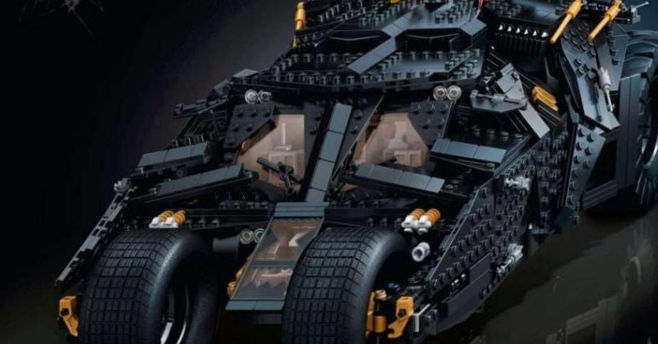 Le gobelet Batmobile LEGO Batman The Dark Knight est en vente maintenant