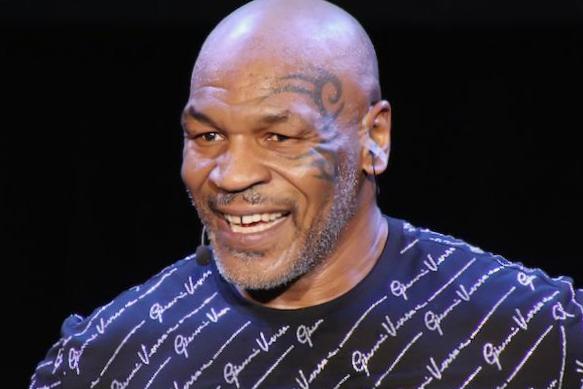 La bataille de rap ultime entre Mike Tyson et LL Cool J La bataille de rap ultime entre Mike Tyson et LL Cool J