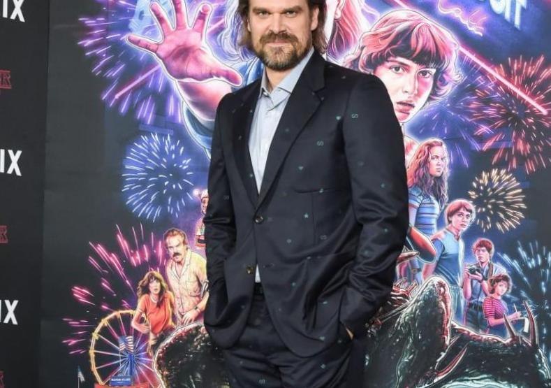 David Harbour dit que les co-stars de Stranger Things n’ont pas les compétences qu’il avait à leur âge David Harbour dit que les co-stars de Stranger Things n’ont pas les compétences qu’il avait à leur âge
