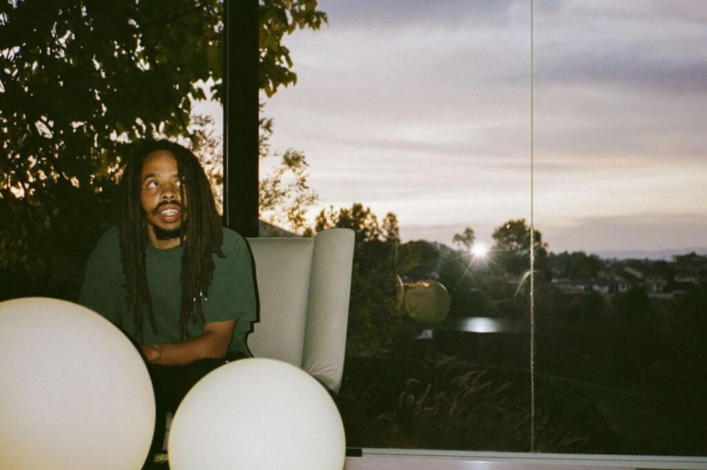 Earl Sweatshirt sur « Sick », la paternité, aimer sa mère, éviter la célébrité Earl Sweatshirt sur « Sick », la paternité, aimer sa mère, éviter la célébrité