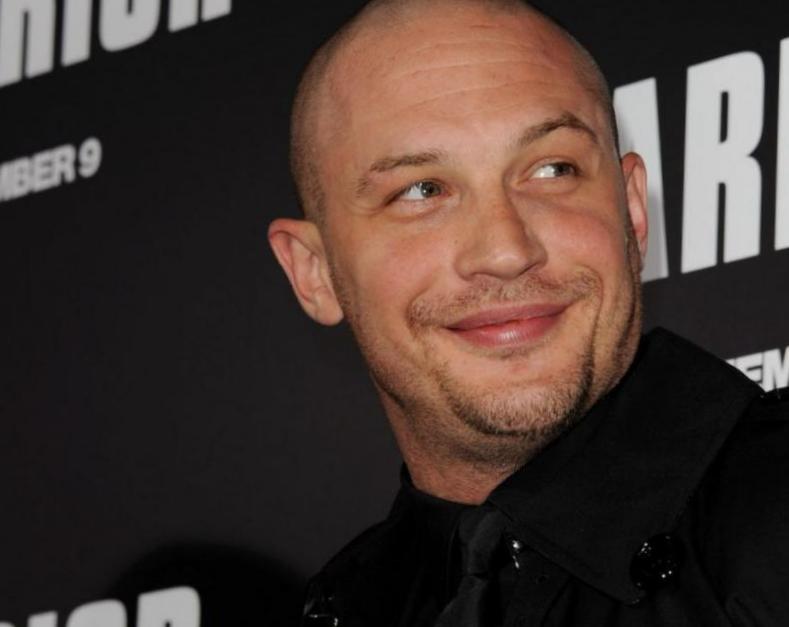 Tom Hardy a obtenu son rôle dans ‘Warrior’ après s’être présenté à la maison du directeur à minuit et avoir vécu avec lui pendant 5 jours Tom Hardy a obtenu son rôle dans ‘Warrior’ après s’être présenté à la maison du directeur à minuit et avoir vécu avec lui pendant 5 jours