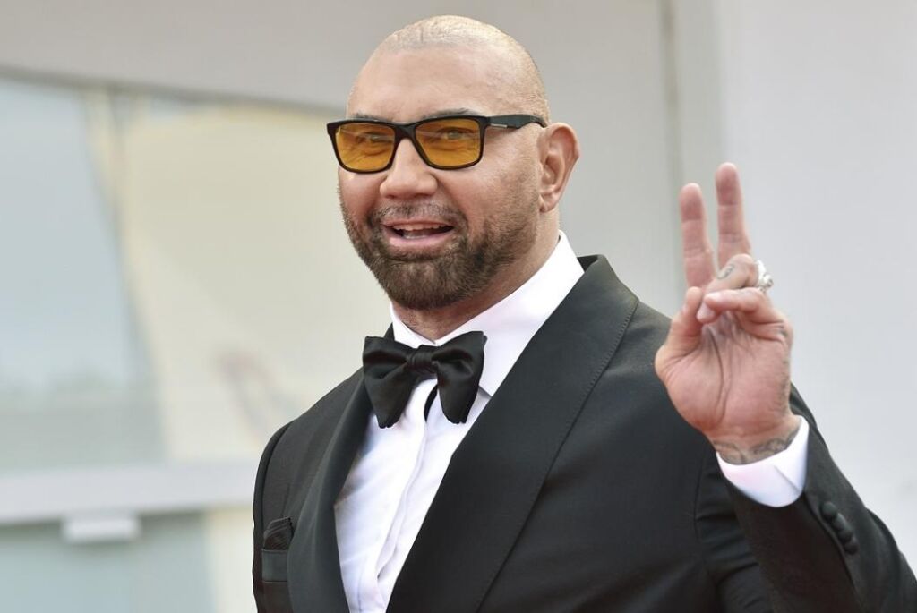 Réalisateurs d’Infinity War avec Drax Réalisateurs d’Infinity War avec Drax