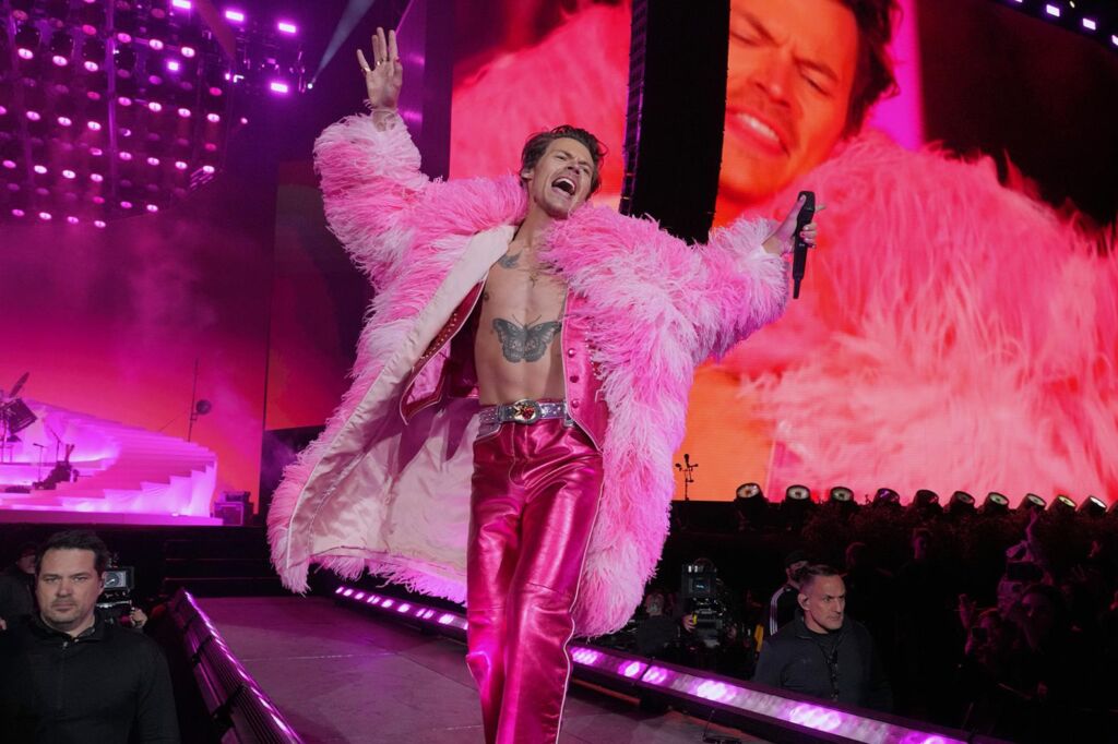 Harry Styles annonce une tournée de résidence pour « Harry’s House » Harry Styles annonce une tournée de résidence pour « Harry’s House »
