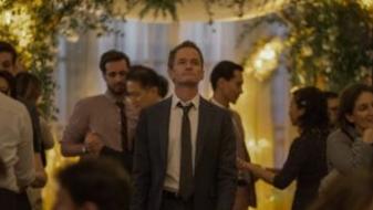 Darren Star s’attaque au fait d’être un homme célibataire à New York dans le prochain original de Netflix, « Uncoupled »