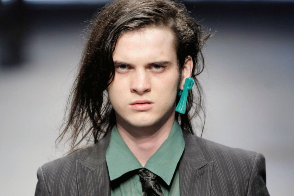 Le fils aîné de Nick Cave, Jethro Lazenby, est mort à 31 ans Le fils aîné de Nick Cave, Jethro Lazenby, est mort à 31 ans