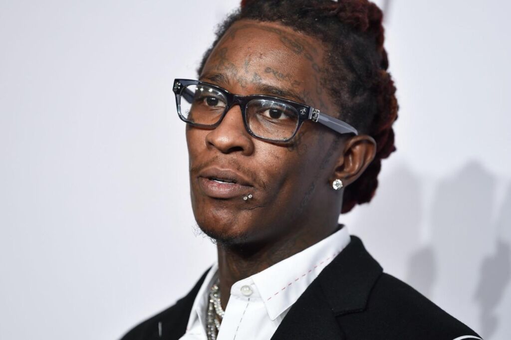 Les procureurs veulent utiliser la musique de Young Thug contre lui devant le tribunal Les procureurs veulent utiliser la musique de Young Thug contre lui devant le tribunal