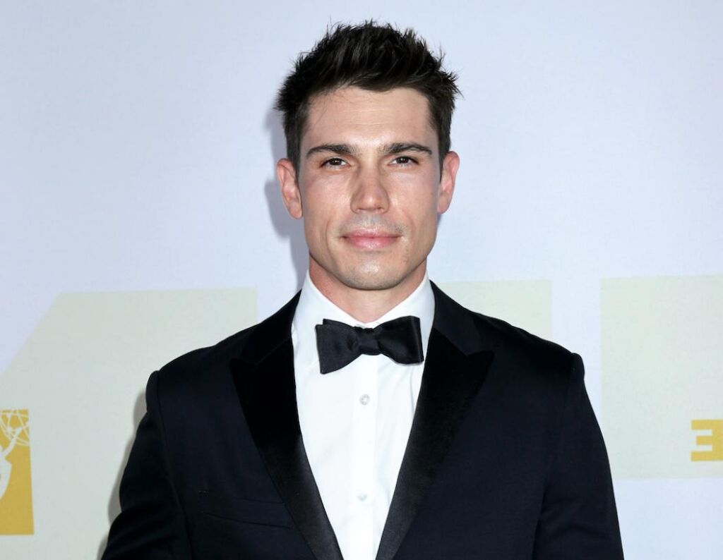 Ce que fait Tanner Novlan depuis qu’il a quitté « The Bold and the Beautiful » Ce que fait Tanner Novlan depuis qu’il a quitté « The Bold and the Beautiful »