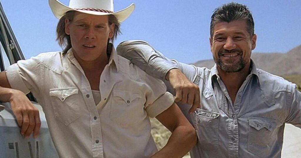 La star de Tremors Kevin Bacon partage un hommage émouvant au regretté costar Fred Ward La star de Tremors Kevin Bacon partage un hommage émouvant au regretté costar Fred Ward