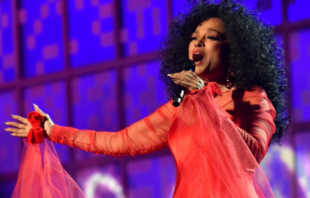 Diana Ross a porté « plus de perruques que nous ne pouvons en compter » Diana Ross a porté « plus de perruques que nous ne pouvons en compter »