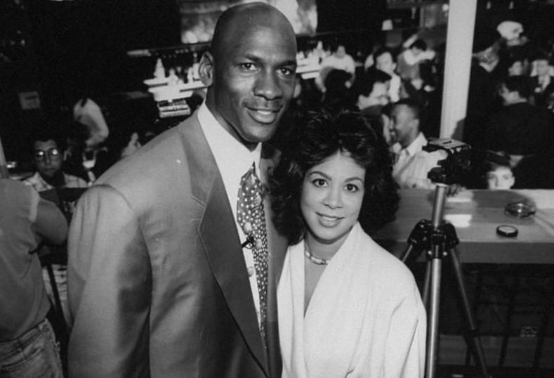 Personne ne sait vraiment pourquoi Michael Jordan et son ex-femme Juanita Vanoy ont divorcé, selon une source Personne ne sait vraiment pourquoi Michael Jordan et son ex-femme Juanita Vanoy ont divorcé, selon une source