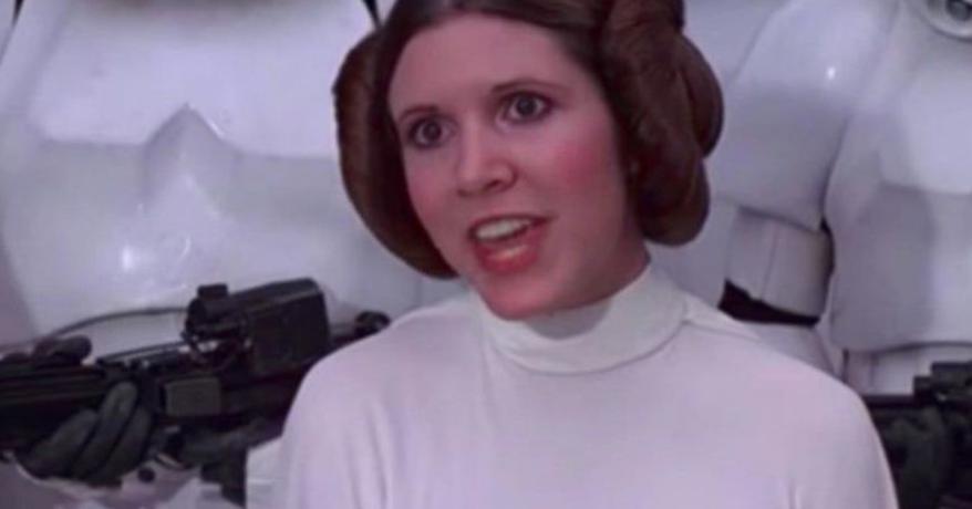 Carrie Fisher raconte une histoire hilarante d’être reconnue comme la princesse Leia alors qu’elle est topless sur LSD Carrie Fisher raconte une histoire hilarante d’être reconnue comme la princesse Leia alors qu’elle est topless sur LSD