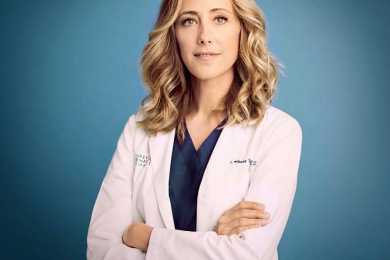 Pourquoi Teddy était-il dans la finale de la ‘Station 19’? Les fans pensent qu’il y a de l’espoir pour Owen