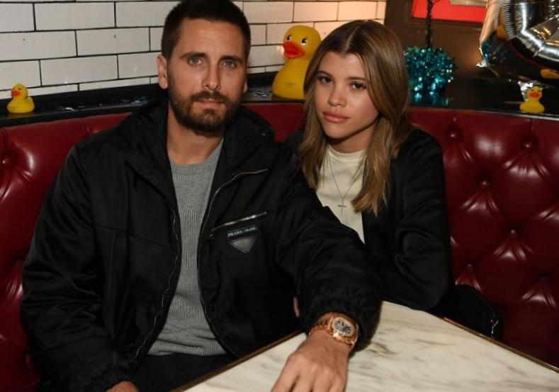 La différence d’âge de Scott Disick et Sofia Richie dérange vraiment World wide web
