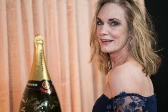 Lisa Emery révèle comment elle se despatched à propos de son personnage Darlene Snell – «Je ne peux pas la considérer comme mauvaise» Lisa Emery révèle comment elle se despatched à propos de son personnage Darlene Snell – «Je ne peux pas la considérer comme mauvaise»