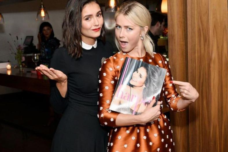 Julianne Hough et Nina Dobrev peuvent être des meilleures amies mais est-elle plus riche ? Julianne Hough et Nina Dobrev peuvent être des meilleures amies mais est-elle plus riche ?