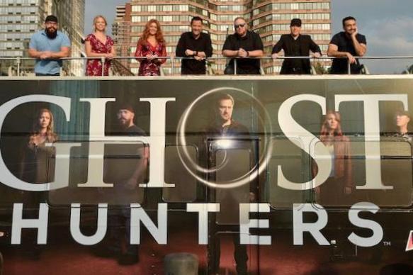 Un ancien manager de ‘Ghost Hunters’ a critiqué Jason Hawes et Grant Wilson pour allégations de maltraitance