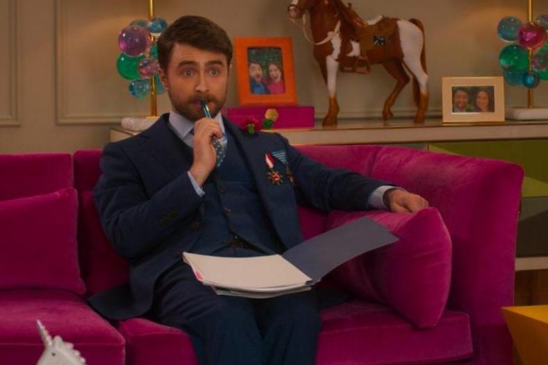 Qu’est-ce que Daniel Radcliffe a ‘s’en tirer’ pendant le tournage ‘Kimmy Schmidt incassable : Kimmy contre le révérend’ Qu’est-ce que Daniel Radcliffe a ‘s’en tirer’ pendant le tournage ‘Kimmy Schmidt incassable : Kimmy contre le révérend’