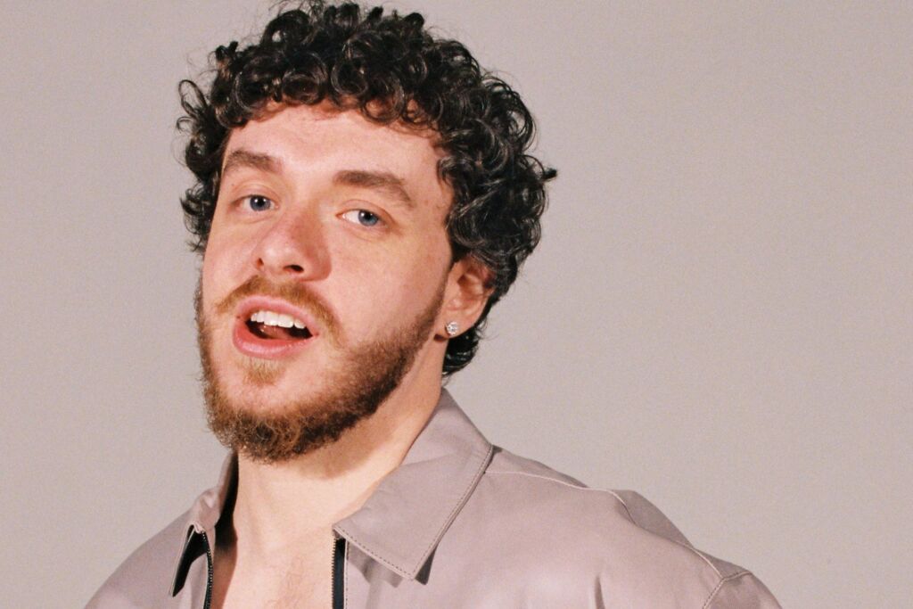 Jack Harlow partage la tracklist officielle de « Come Home The Kids Miss You » Jack Harlow partage la tracklist officielle de « Come Home The Kids Miss You »