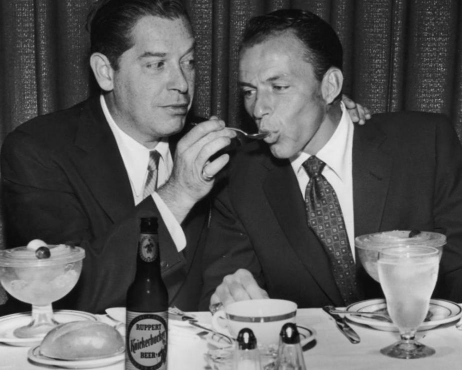 Les restaurants préférés de Frank Sinatra que vous pouvez encore visiter aujourd’hui