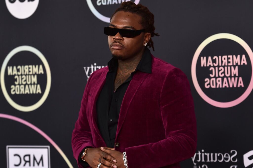 Gunna a refusé le lien après avoir plaidé non coupable de violation de la loi RICO Gunna a refusé le lien après avoir plaidé non coupable de violation de la loi RICO