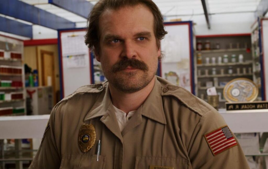David Harbour connaît déjà la fin de Hopper