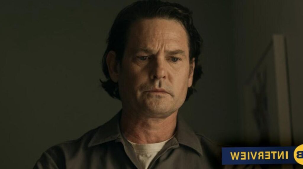 Crawlspace Star Henry Thomas sur Faire de son mieux Die Hard pour le nouveau thriller Crawlspace Star Henry Thomas sur Faire de son mieux Die Hard pour le nouveau thriller