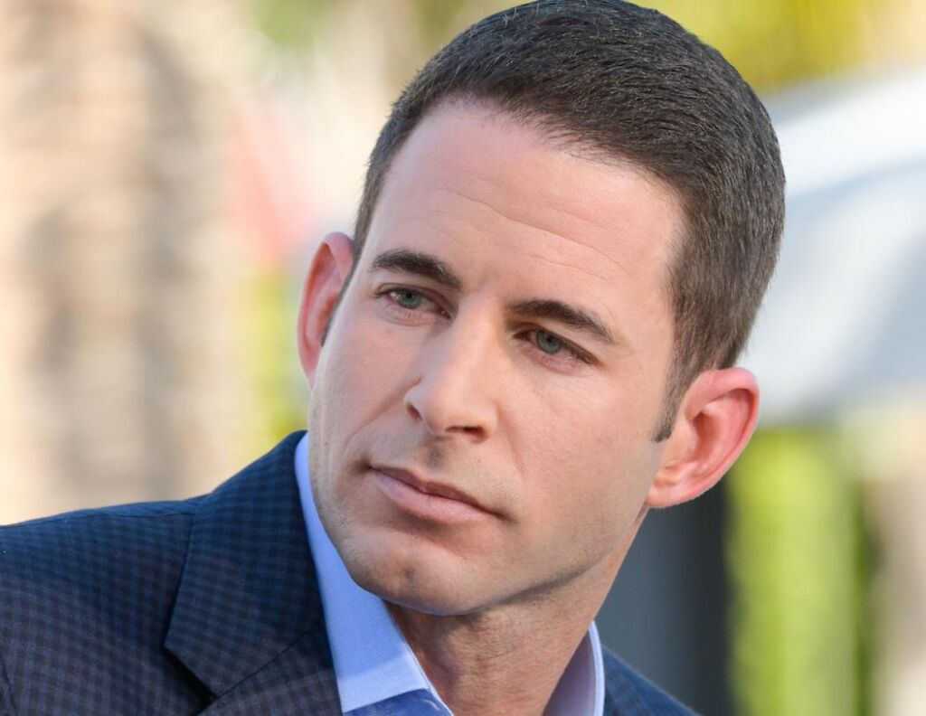 Tarek El Moussa est sorti avec la nounou de 23 ans de ses enfants au milieu de son divorce avec Christina Hall Tarek El Moussa est sorti avec la nounou de 23 ans de ses enfants au milieu de son divorce avec Christina Hall