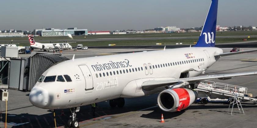 La grève des pilotes oblige Scandinavian Airlines à annuler la moitié de ses vols La grève des pilotes oblige Scandinavian Airlines à annuler la moitié de ses vols
