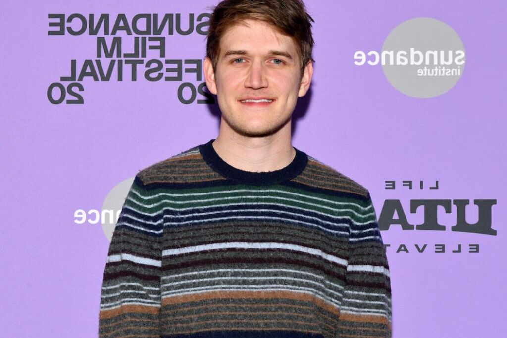 Comment le comédien Bo Burnham est-il devenu célèbre ?