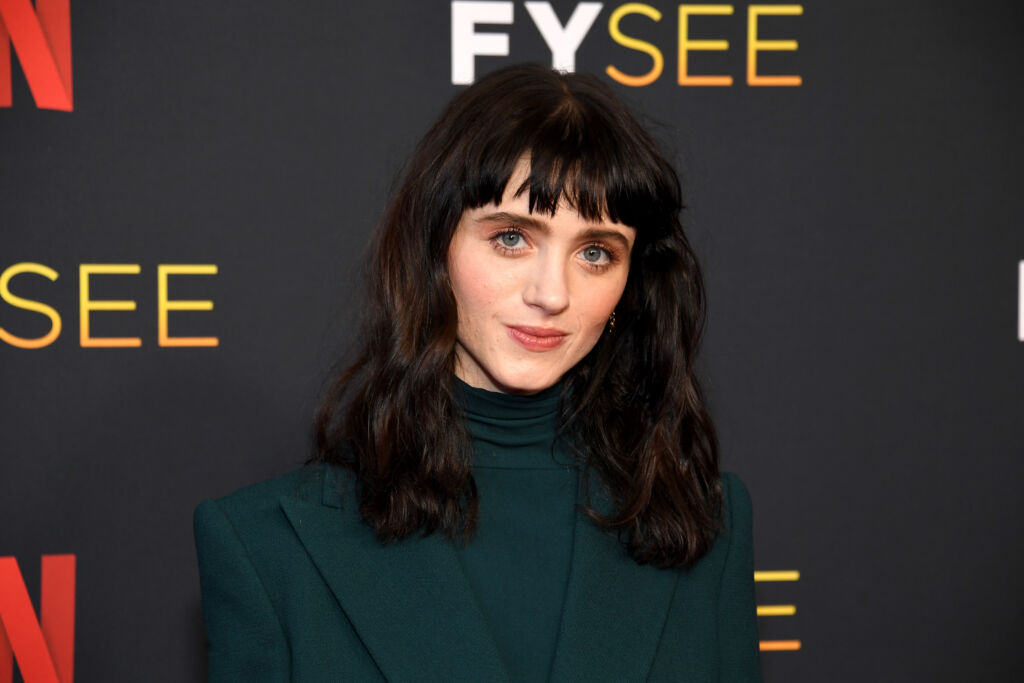 La carrière de l’actrice de « Stranger Things » Natalia Dyer a commencé avec « Hannah Montana : The Movie »