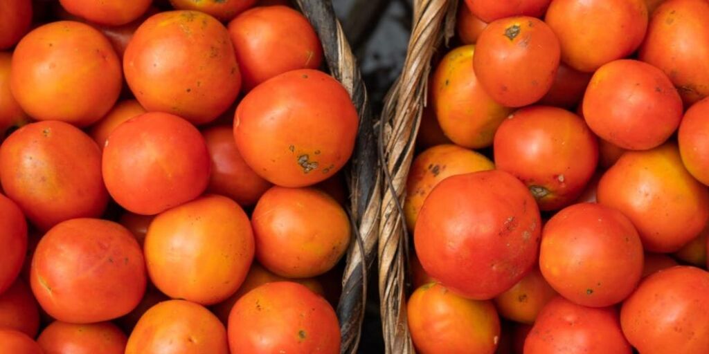 Le prix du riz Jollof augmente, obligeant les Nigérians à repenser leurs repas Le prix du riz Jollof augmente, obligeant les Nigérians à repenser leurs repas