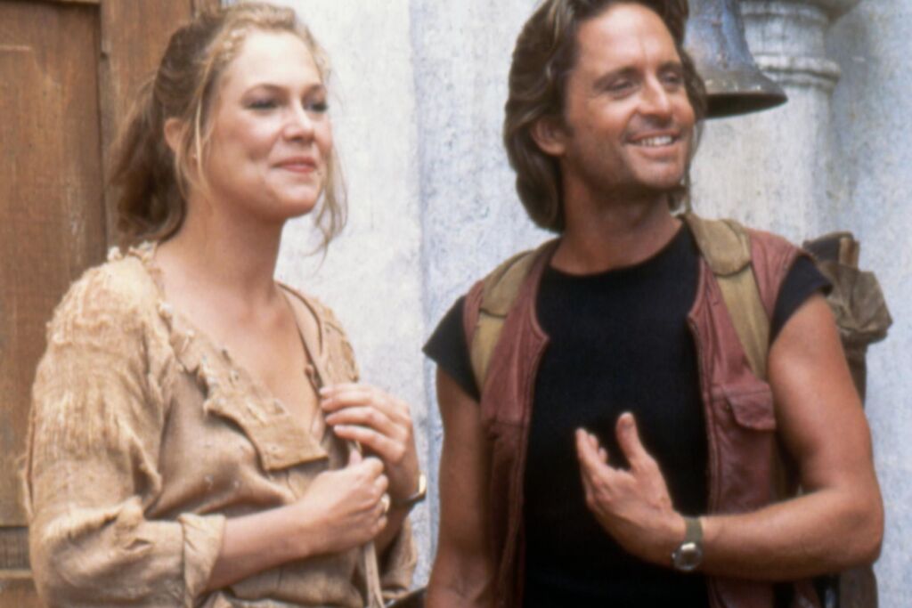 Kirk Douglas a une fois expliqué à Michael Douglas pourquoi « Romancing the Stone » est son film le plus « important » Kirk Douglas a une fois expliqué à Michael Douglas pourquoi « Romancing the Stone » est son film le plus « important »
